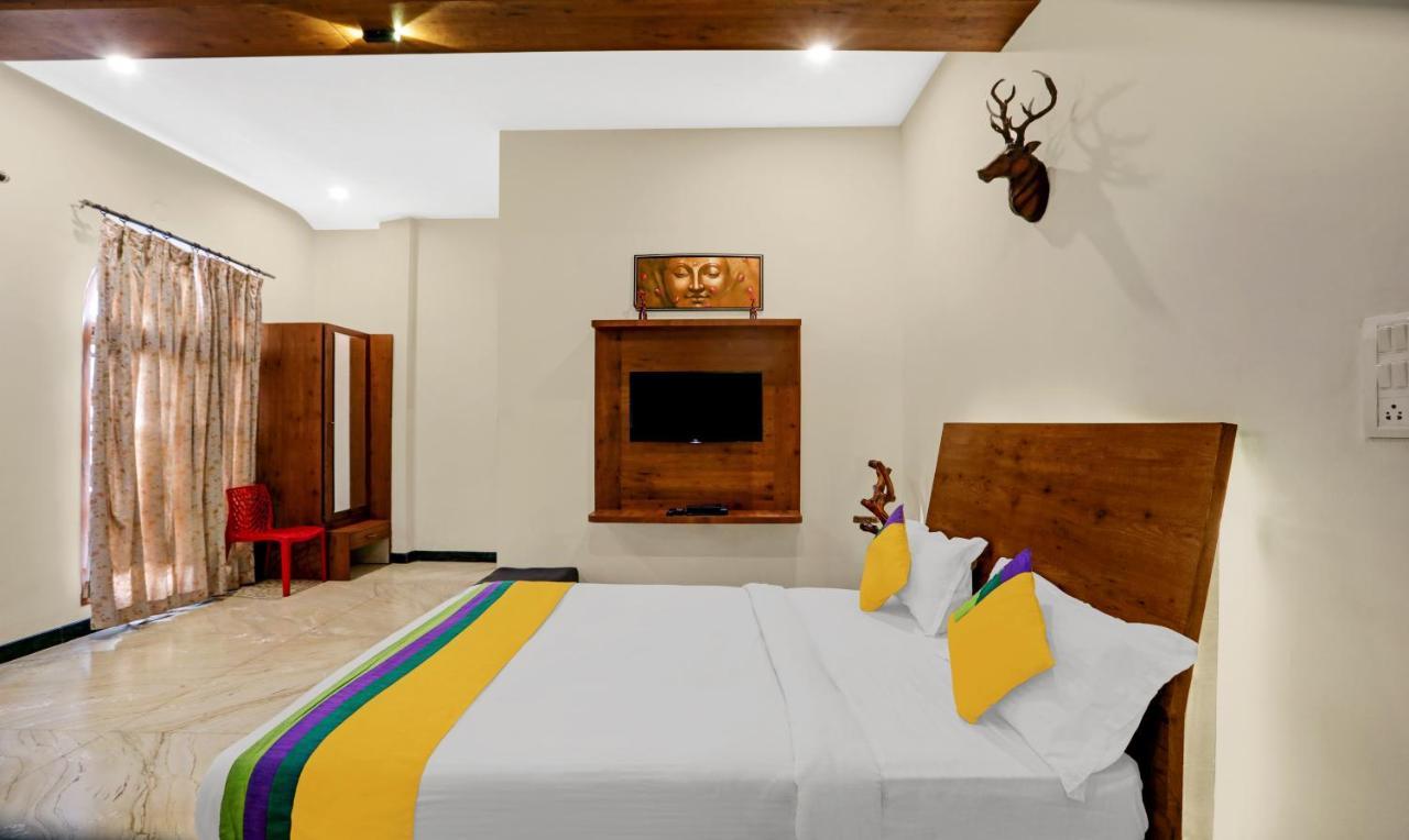 Itsy Hotels Anurag Inn Майсур Экстерьер фото